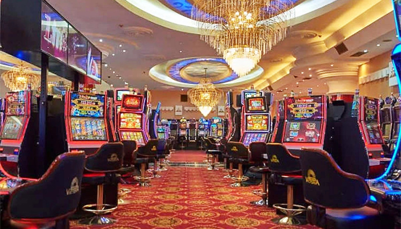 Crespense causó daños en el Casino Victoria y fue detenido