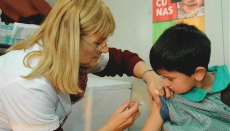 Por ley, habrá medidas contra quienes no cumplan la vacunación obligatoria en Entre Ríos