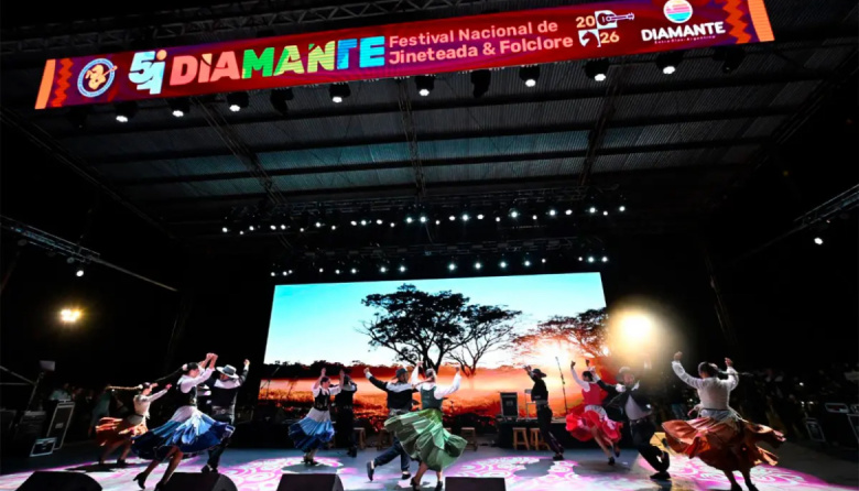 El Festival de Diamante llega a su última luna con música litoraleña y premiación de jinetes