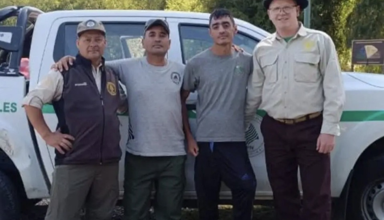Brigadistas del Parque Nacional Pre-Delta viajaron a Río Negro para colaborar en el combate de incendios