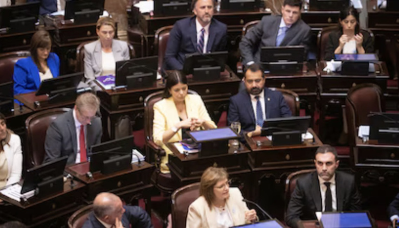 Comienza el período de sesiones extraordinarias en el Congreso, con la reforma laboral como el gran objetivo del Gobierno