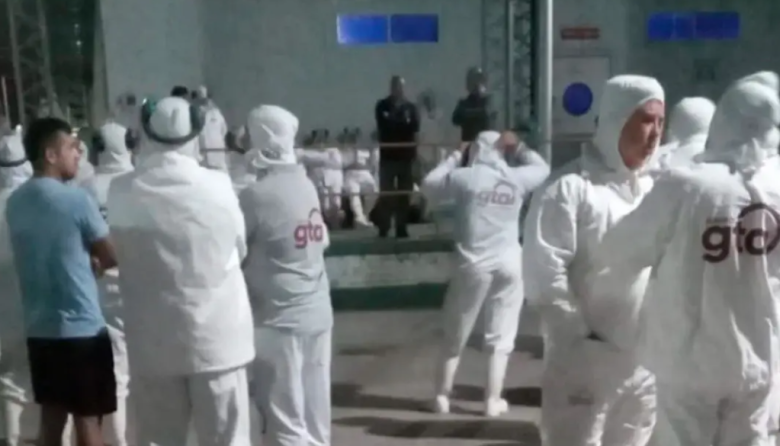 Crisis en Granja Tres Arroyos: trabajadores paralizaron la faena por falta de pago de sueldos