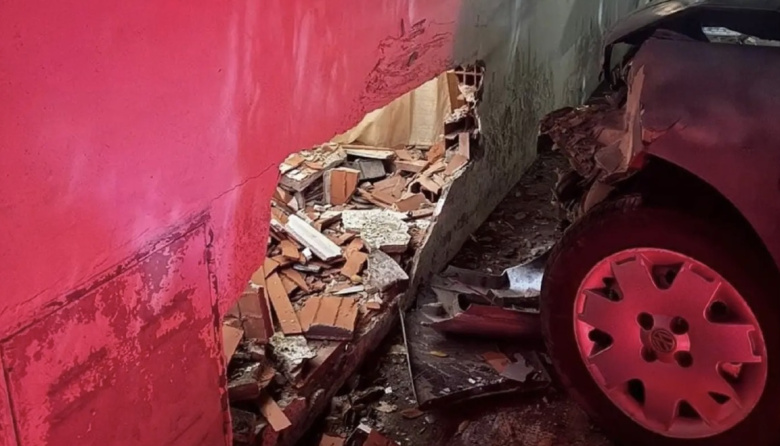 Entre Ríos: chocó una casa y tenía más alcohol en sangre del que puede medir el test