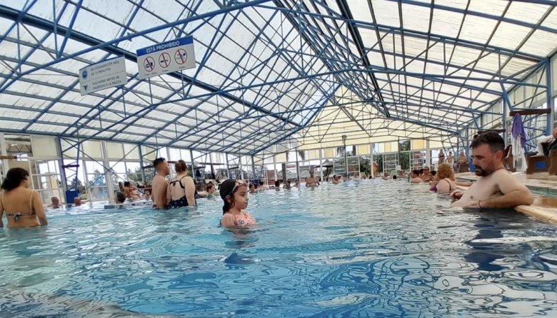 Semana Santa 2026: viajaron más de 2,8 millones de turistas, pero cayó 18,9% el gasto total