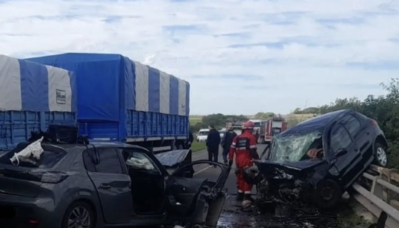 Tragedia en Entre Ríos: murió una mujer tras un choque frontal en la Ruta 11