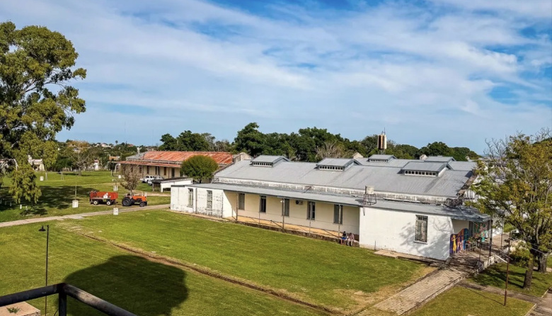 Enersa y el Gobierno evalúan instalar un parque solar en el hospital de Salud Mental de Diamante