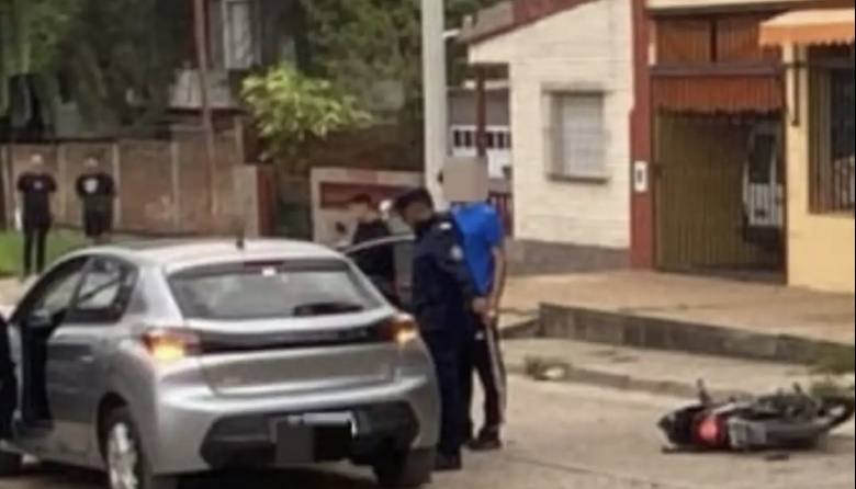 Grave accidente en Diamante: chocaron un auto y una moto y una niña fue trasladada a Paraná