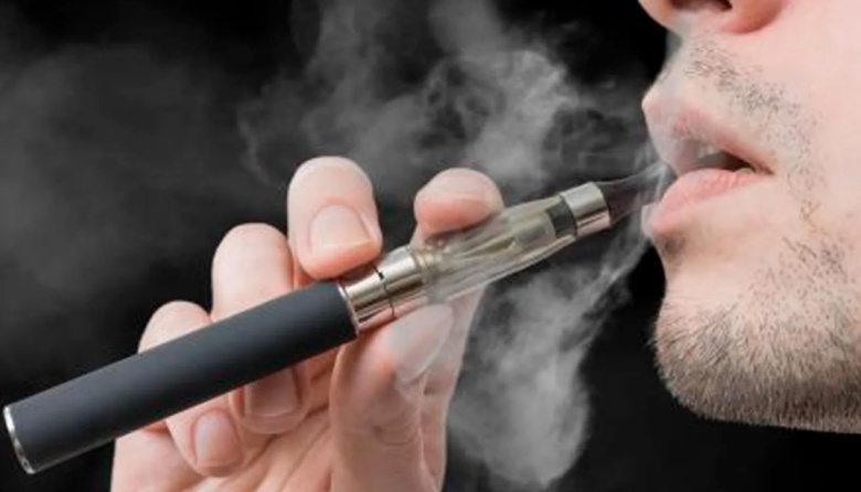 El Gobierno levantó la prohibición y reguló la venta de vapeadores