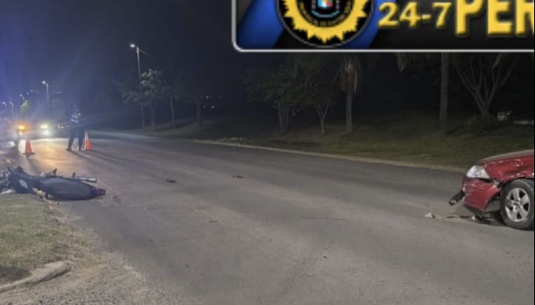 Siniestro vial en Strobel: tres personas involucradas y dos lesionados leves