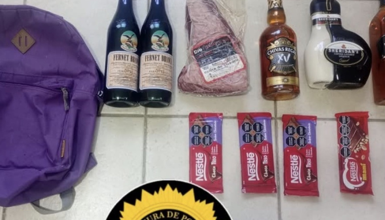 Jóvenes de Paraná detenidos tras robar mercadería en comercios de Crespo