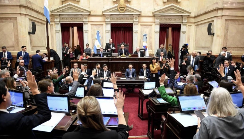 El Senado aprobó la ley de propiedad privada, pero el Gobierno perdió Manejo del Fuego
