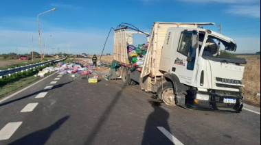 Tragedia en Ruta 18: murieron dos camioneros tras un choque frontal