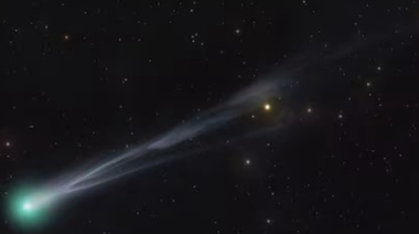 Cuándo y cómo observar al cometa Lemmon, el espectáculo astronómico que no se repetirá en mil años
