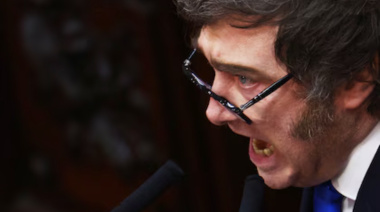 Milei subió al ring a sus rivales: acusó una conspiración interna y atacó al kirchnerismo y a los empresarios