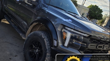 Huían de un control, casi atropellan policías y terminaron detenidos en Diamante