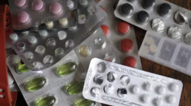 La Anmat autorizó la venta libre de 10 grupos de medicamentos