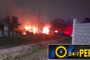 Incendio en Strobel: una familia sufrió quemaduras y la casa quedó destruida