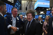 Bonos y acciones argentinas se disparan tras el apoyo del Tesoro de EEUU