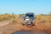 Chocó contra un montículo de tierra que indicaba un corte en la Ruta 18