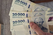 El Gobierno importará billetes de $20.000 de China e imprimirá para Nigeria