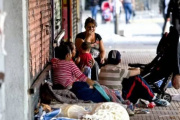 La pobreza subió al 32,3% en el primer semestre y afectó a 15,5 millones de personas