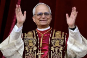 Confirman que al Papa León XIV le extirparon un tumor canceroso del pulmón