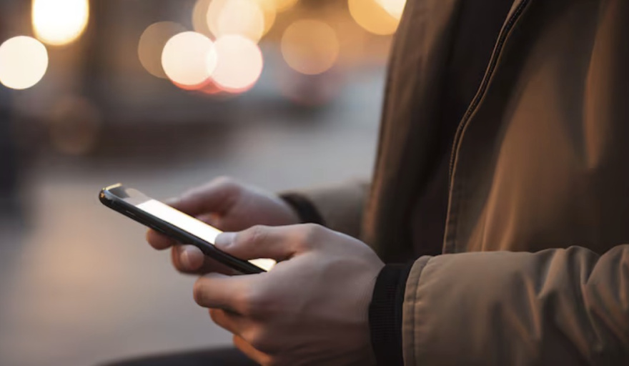 Te contactan por Mercado Libre y vacían tu cuenta bancaria: cómo es esta nueva estafa virtual